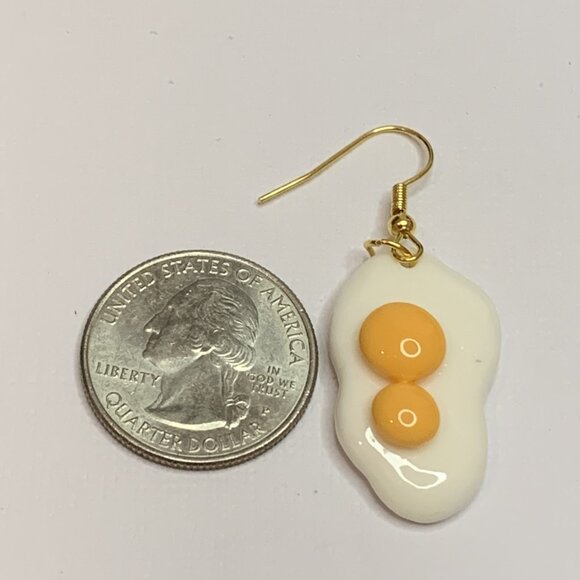 Egg Earring, Funny Food Earring, Gift Idea, Egg Jewelry, Fried Egg Earring, Eggs - Picture 4 of 6